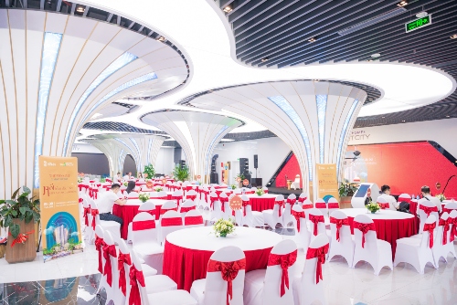 Thiết Bị Khu Vực Khách Mời